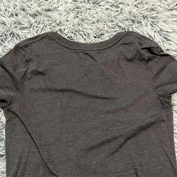 Old Navy X Disney Shirt Size Large - Picture 7 of 9